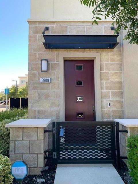 5808 Nugget Way, Dublin CA: https://media.crmls.org/mediaz/6c228146-bb4d-4b5c-888d-bd807f196420.jpg