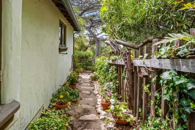 0 SE Corner Santa Rita and 6th, Carmel CA: https://media.crmls.org/mediaz/6c25db0a-c892-4ee1-96a2-469dd26c5138.jpg