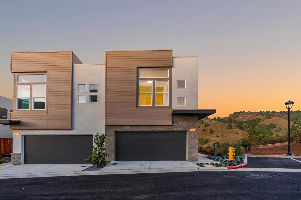 6C269840 Be3C 4534 871C 915B7169867F 817 Fassler Avenue, Pacifica, Ca 94044 &Lt;Span Style='BackgroundColor:transparent;Padding:0Px;'&Gt; &Lt;Small&Gt; &Lt;I&Gt; &Lt;/I&Gt; &Lt;/Small&Gt;&Lt;/Span&Gt;