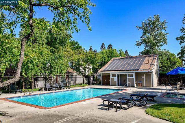 341 Scottsdale Rd., Pleasant Hill CA: https://media.crmls.org/mediaz/6c26e650-0f6d-4ed3-95c4-dd5a8bf9ad55.jpg