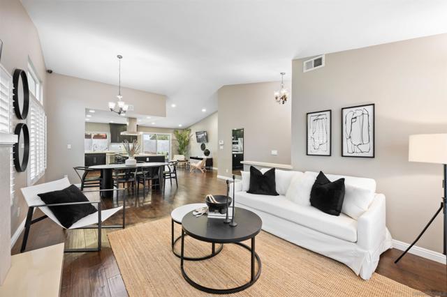 Image 2 of 33 For 10793 Via Cimborio Cir
