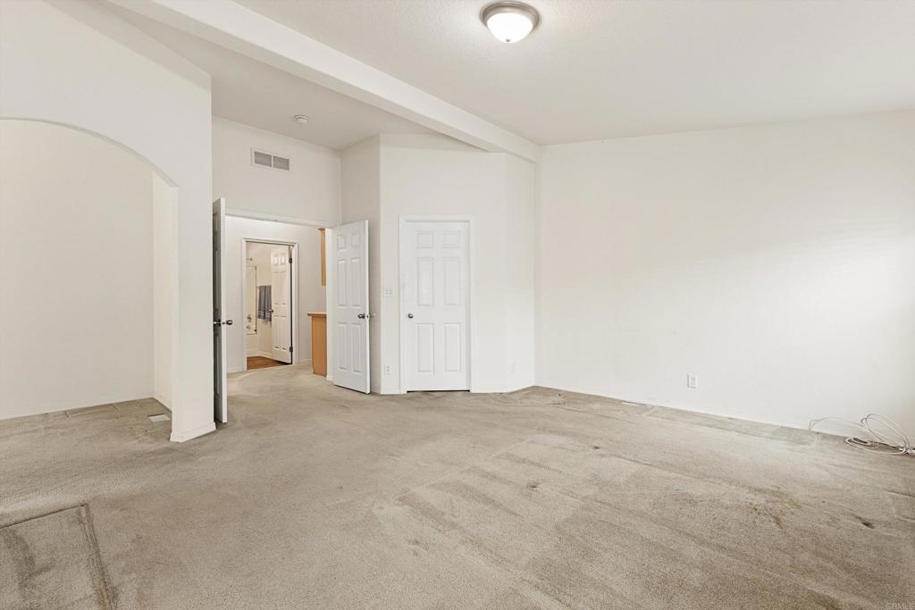 3535 Linda Vista Drive - photo 15