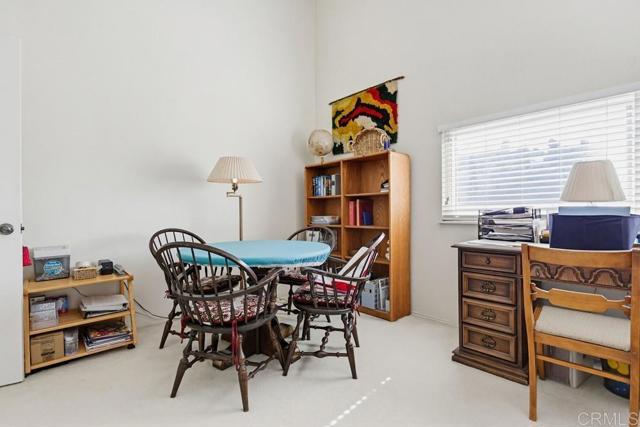 Detail Gallery Image 22 of 38 For 23653 Country Villa Rd, Ramona,  CA 92065 - 3 Beds | 2/1 Baths