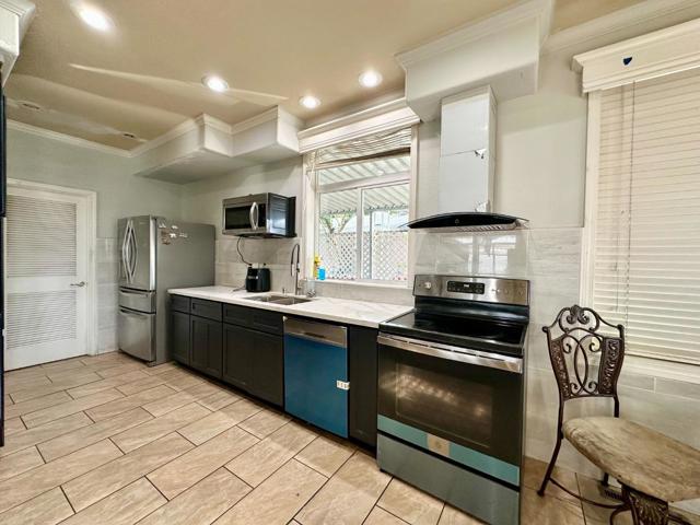 1520 E Capitol Expressway, San Jose CA: https://media.crmls.org/mediaz/6c28cac0-9922-42bf-acc7-590099ed7ce6.jpg