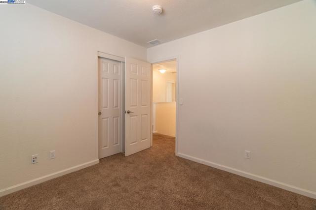 1526 Cat Tail Dr, Stockton CA: https://media.crmls.org/mediaz/6c28d6b4-4c54-4e4b-bee1-c73de903ac3f.jpg