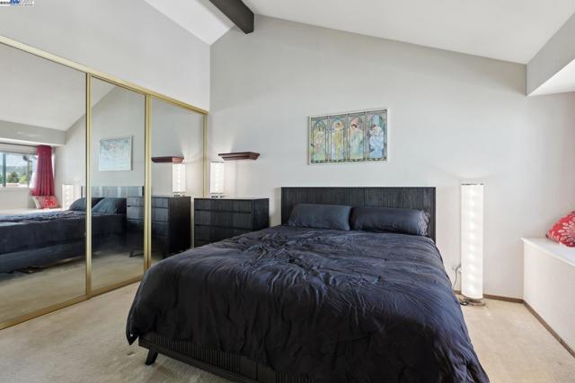 2378 Cheshire Place, San Leandro CA: https://media.crmls.org/mediaz/6c292dfe-3816-4adb-b6a8-2660229aa51b.jpg