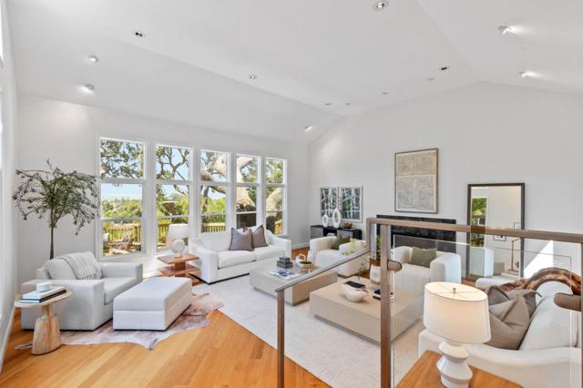 100 Vaquero Way, Redwood City CA: https://media.crmls.org/mediaz/6c2afa92-4e2d-4dc3-b4d5-cada1ecef4b2.jpg