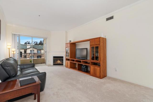 10832 Scripps Ranch Blvd., San Diego CA: https://media.crmls.org/mediaz/6c2d7b5f-988f-4ea3-835f-80bda8669615.jpg