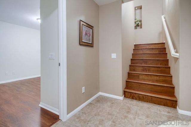 43 Via Sovana, Santee CA: https://media.crmls.org/mediaz/6c2e0879-383d-4f48-aee8-0534244b353d.jpg