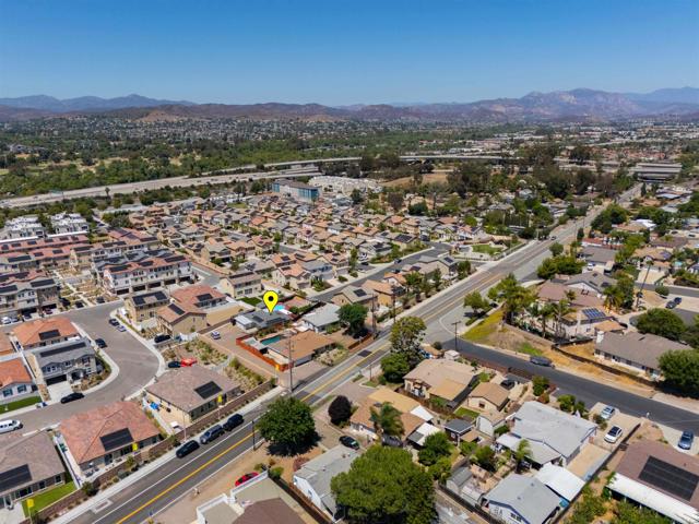 8626 Prospect Avenue, Santee CA: https://media.crmls.org/mediaz/6c315184-909f-474d-887c-758d3824ae68.jpg