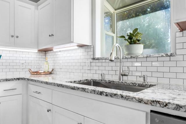 18530 Berta Ridge Place, Salinas CA: https://media.crmls.org/mediaz/6c31ba19-412f-412c-944b-d8ba9b4c6b85.jpg