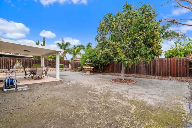 Detail Gallery Image 20 of 27 For 1250 N Ivy St, Escondido,  CA 92026 - 3 Beds | 1/1 Baths