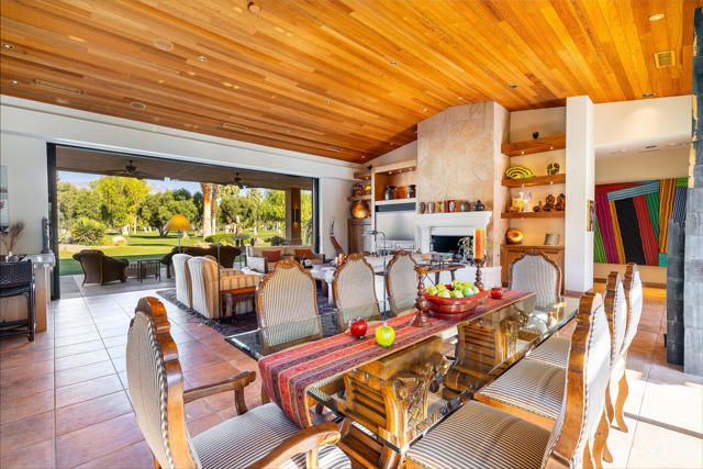 37551 Thompson Road, Rancho Mirage CA: https://media.crmls.org/mediaz/6c323811-f02b-4b51-b76b-2793840ee8ec.jpg