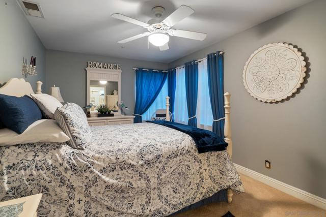 24665 Rancho Santa Teresa Dr, Ramona CA: https://media.crmls.org/mediaz/6c34e979-bcce-452d-a4bd-7e721bcaea44.jpg