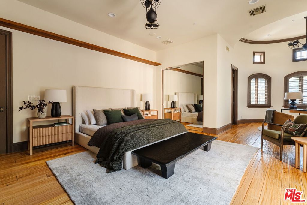MLS #26985033 image #23
