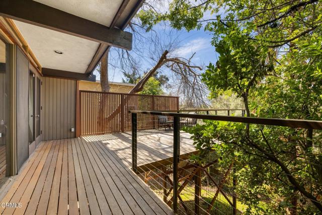 4639 El Camino Corto, La Canada Flintridge CA: https://media.crmls.org/mediaz/6c374e74-f4ae-4c27-8c48-3d81b9655408.jpg