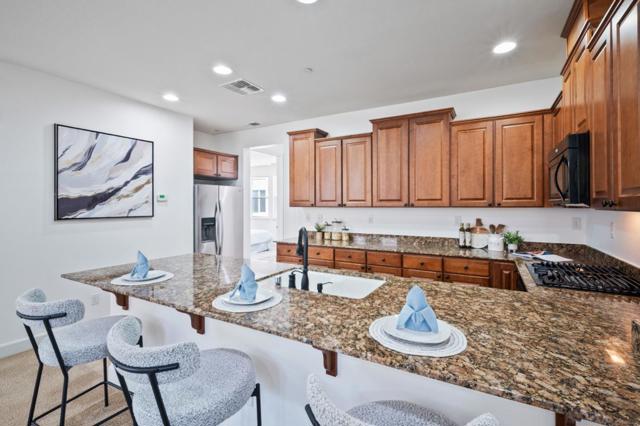 1368 Neleigh Place, San Jose CA: https://media.crmls.org/mediaz/6c3823af-2595-444d-bb7e-f5a501a9137b.jpg