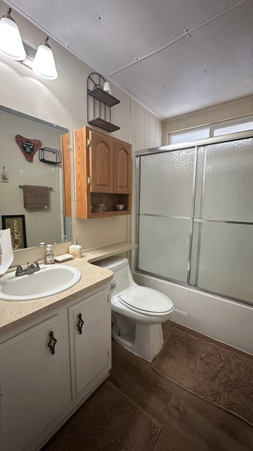 Image 16 of 22 For 367 Ravine Cir