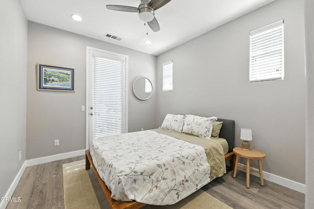 3548 Bridgehampton Way, Camarillo CA: https://media.crmls.org/mediaz/6c397b1b-1315-4c44-a2a0-b96edf5fbd30.jpg
