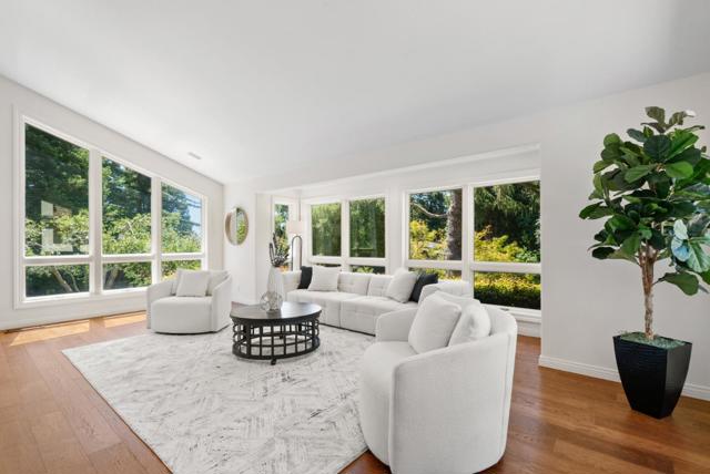 29 Kite Hill Road, Santa Cruz CA: https://media.crmls.org/mediaz/6c3adc57-e605-4ac9-b284-1d6d17eb8e46.jpg
