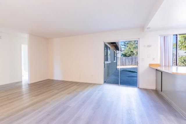 Image 14 of 34 For 3301 Folklore Way