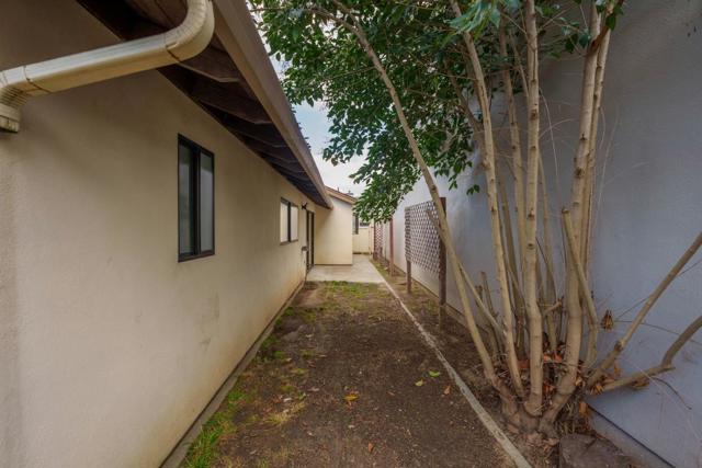 1549 N First Street, Salinas CA: https://media.crmls.org/mediaz/6c3dc0ba-6709-4c40-9c8a-225bff198155.jpg