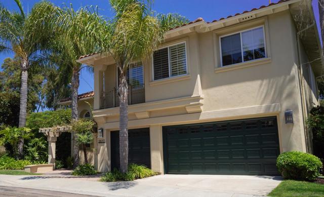 2537 Carriagedale Row, La Jolla CA: https://media.crmls.org/mediaz/6c3fef33-7891-40f5-8731-5027676cd8c9.jpg