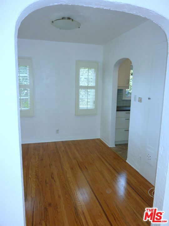 Image 3 for 3758 Colonial Ave, Los Angeles, CA 90066