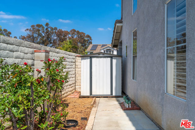 2320 Leggett Lane, Fullerton CA: https://media.crmls.org/mediaz/6c41bcd2-8db7-4ff9-b5f0-95a9d669bc28.jpg