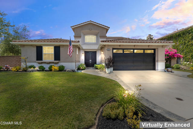 4543 Silverbell Circle, Moorpark CA: https://media.crmls.org/mediaz/6c43bf83-5ddd-4d9d-ba93-0ffc6623840a.jpg