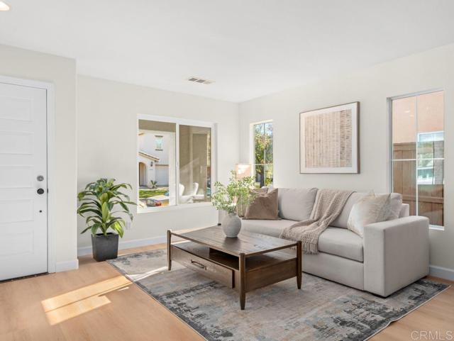 Detail Gallery Image 3 of 38 For 40595 Heyerdahl Ave, Murrieta,  CA 92563 - 4 Beds | 2 Baths