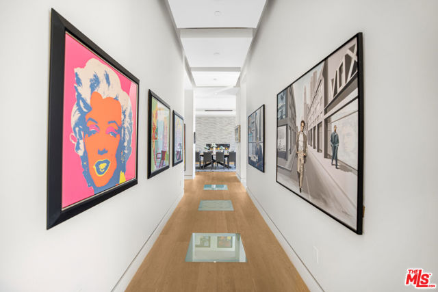 2501 Zorada Drive, Los Angeles CA: https://media.crmls.org/mediaz/6c453585-4b95-4fbf-ad5b-af2e6517ee4d.jpg