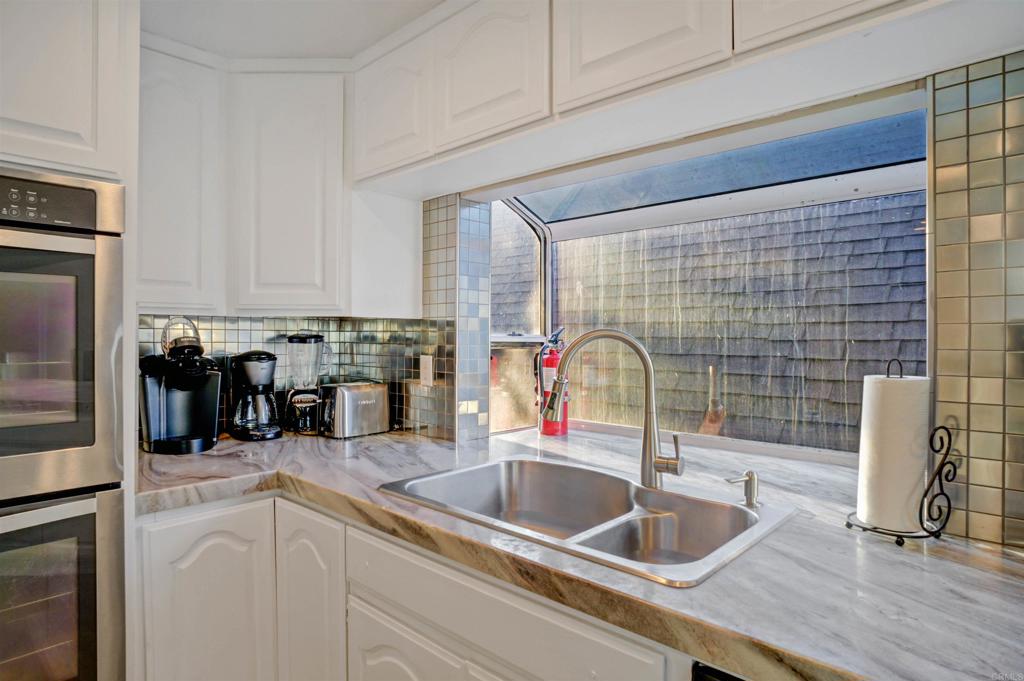 3715 Mission Boulevard - photo 5