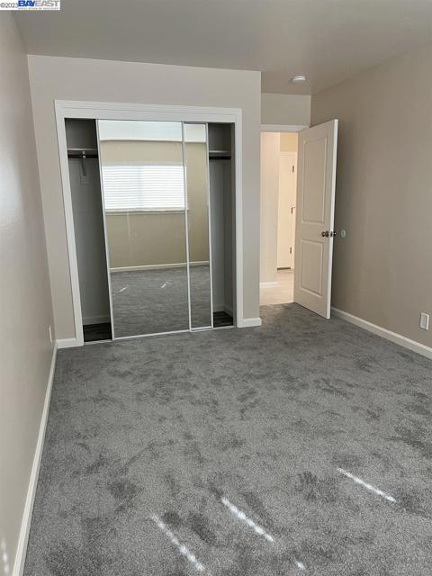 36976 Mulberry St, Newark CA: https://media.crmls.org/mediaz/6c465b8c-6e43-48cd-808d-61cbe1b4029a.jpg