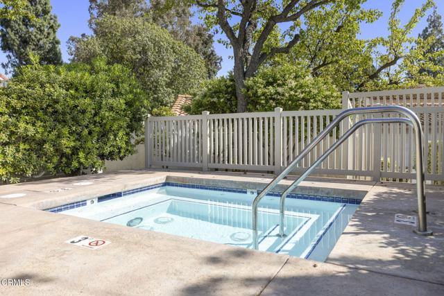 Detail Gallery Image 35 of 38 For 2036 Birchdale Ct, Thousand Oaks,  CA 91362 - 2 Beds | 2 Baths