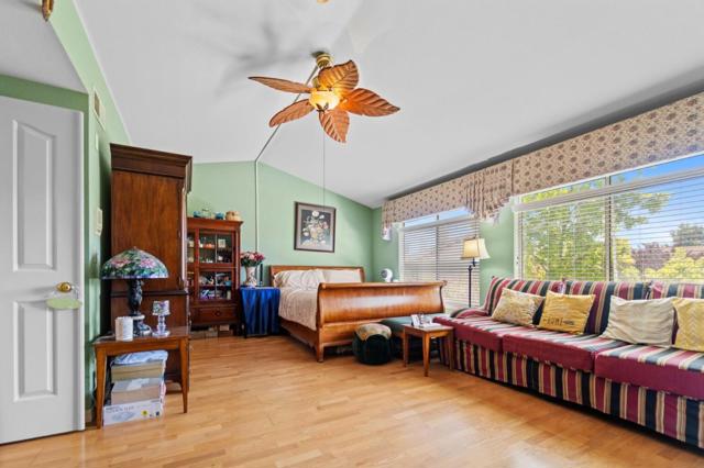 70 Meadowland Drive, Milpitas CA: https://media.crmls.org/mediaz/6c46b3e0-9404-4aed-815c-4388b94beeab.jpg