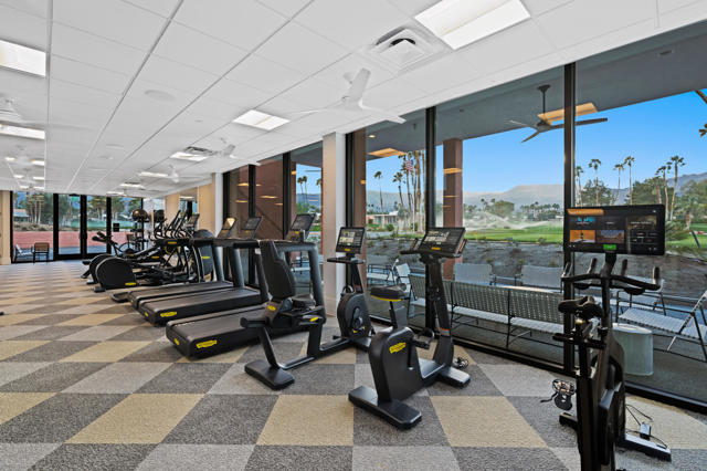 47314 Abdel Circle, Palm Desert CA: https://media.crmls.org/mediaz/6c46e09b-37f2-42c1-ae7f-38ed318acc3c.jpg