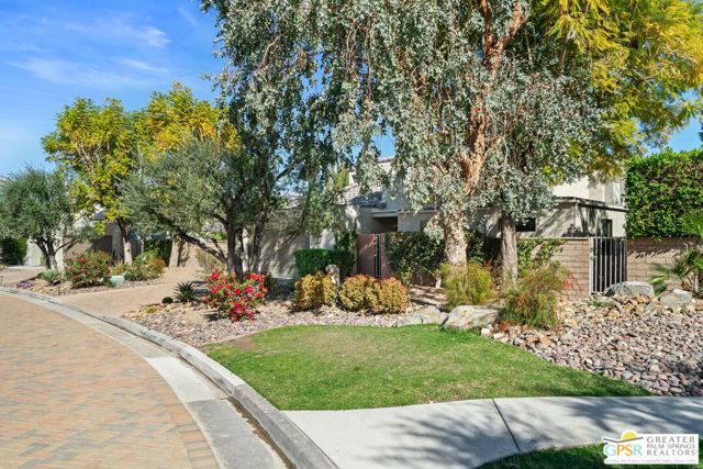 Image 2 of 66 For 2580 La Condesa Drive