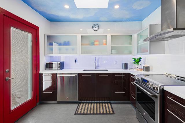500 W Arenas Road, Palm Springs CA: https://media.crmls.org/mediaz/6c47f1f0-0a27-4a54-aa70-9151bccbc996.jpg