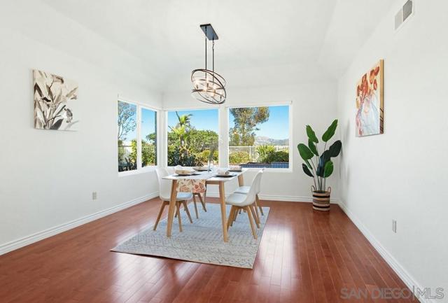 Image 7 of 53 For 12316 Avenida Consentido