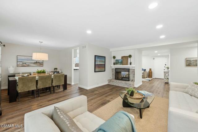 6608 Maplegrove Street, Oak Park CA: https://media.crmls.org/mediaz/6c4899d3-4d65-449d-b7ee-da904a790372.jpg