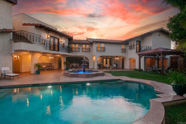 6817 Vianda Ct Court, Carlsbad CA: https://media.crmls.org/mediaz/6c4a08a1-880e-4873-97df-3b1e0e06b2e0.jpg