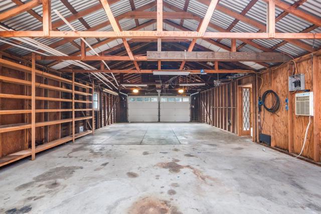 395 E Dunne Avenue, Morgan Hill CA: https://media.crmls.org/mediaz/6c4edc25-3a4b-42f9-ba1e-9c57598d3472.jpg