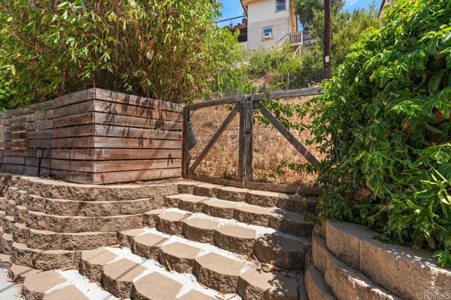 Detail Gallery Image 35 of 53 For 4461 Revillo Dr, San Diego,  CA 92115 - 2 Beds | 1 Baths