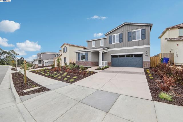 4111 Markovich Court, Richmond CA: https://media.crmls.org/mediaz/6c514114-1992-44c8-8da7-330c7b324463.jpg