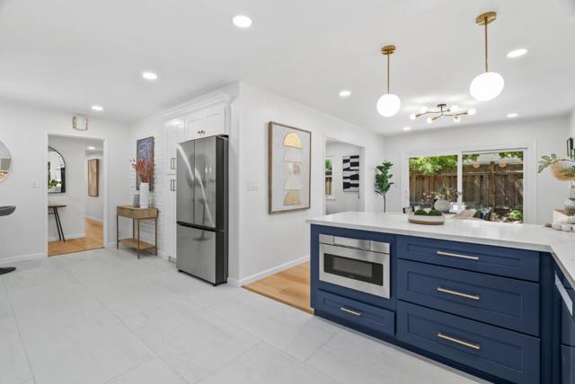 1539 Crespi Drive, San Jose CA: https://media.crmls.org/mediaz/6c53adb4-aca2-47f1-bac5-d9c4be69f6c0.jpg