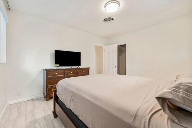 Image 15 of 69 For 1425 Via Soledad