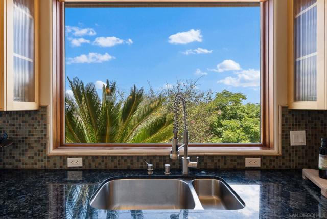 12443 Mirar De Valle, Valley Center CA: https://media.crmls.org/mediaz/6c545640-5d62-43aa-9367-46ee7a34319c.jpg