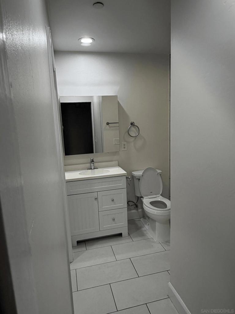 https://media.crmls.org/mediaz/6c548c65-1dbf-4eb0-b9c3-1440d7c014e9.jpg?preset=X-Large
