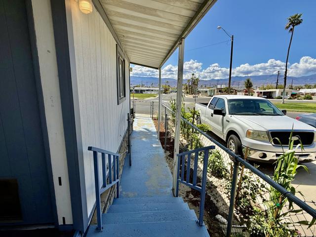 32220 San Miguelito Drive, Thousand Palms CA: https://media.crmls.org/mediaz/6c555e8c-1f7d-40a7-8f91-574610559acf.jpg